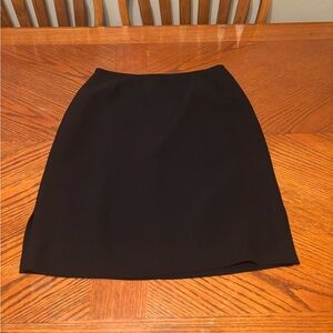 Chic Black Mini Skirt for Women